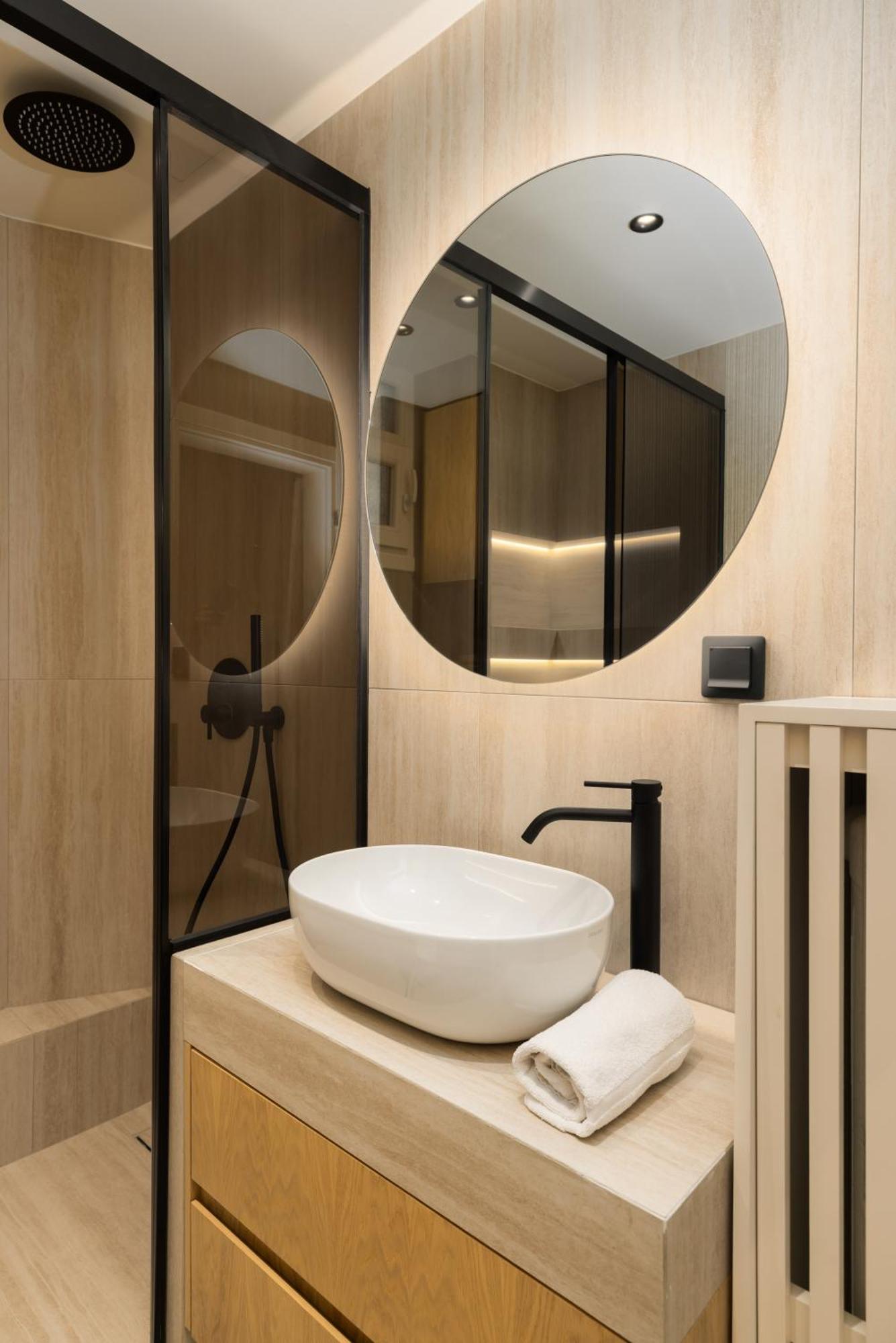 Ivory By Halu! - Elegant 2bd With Sea View Thessaloniki